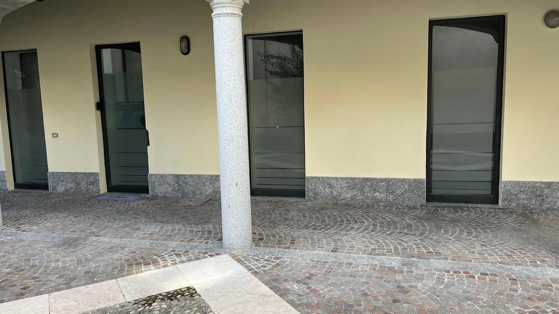 Appartamento Loft Matteotti - Studio In Centro Busto Arsizio